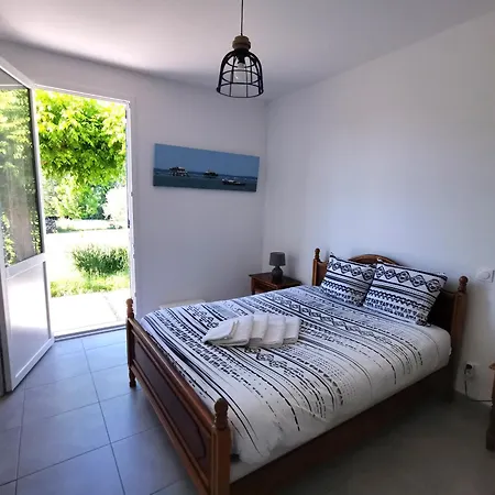 Holiday home Maison Avec Grand Jardin & Bois Prive En Dordogne *
